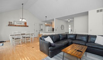 1050 Coopers Run, Amherst, OH 44001
