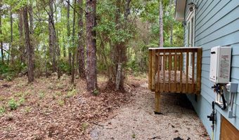 174 Sawyer Ln, Apalachicola, FL 32320
