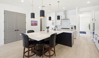 4236 E Whisper Rock Trl E, Cave Creek, AZ 85331