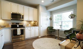 140 Anterbury Dr, Apex, NC 27502