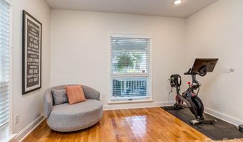 1221 Kennon St, Charlotte, NC 28205
