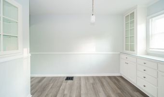 171 Nursery Rd, Anderson, IN 46012