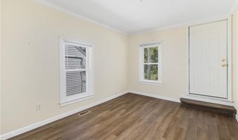 6 Mill St, North Smithfield, RI 02896