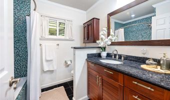 1408 Auwaiku St, Kailua, HI 96734