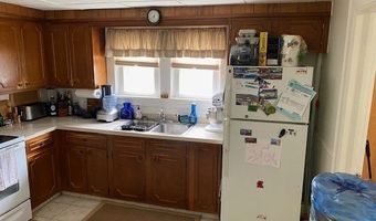 9 Fleetwood Ave, Bethel, CT 06801