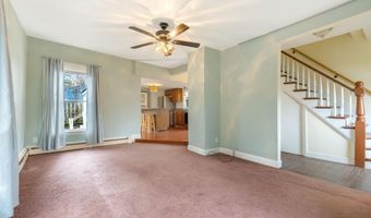 44 Mary Carroll St, Auburn, ME 04210