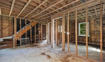 533 Scituate Ave, Cranston, RI 02921