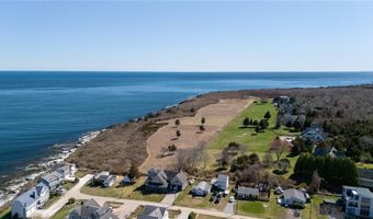 7 Clarkes Village Rd, Jamestown, RI 02835