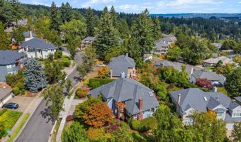 16015 SW NIGHTHAWK Dr, Beaverton, OR 97007