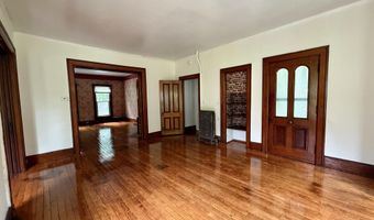 927 Water St, Bennington, VT 05257
