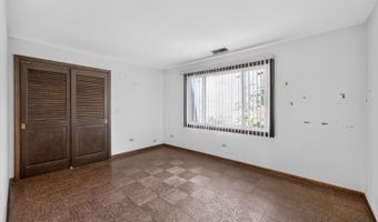 725 7th Ave, Addison, IL 60101
