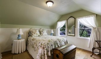 1800 Neil Creek Rd, Ashland, OR 97520