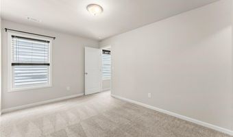 88 Auburn Crossing Dr, Auburn, GA 30011