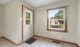 236 Center St, Auburn, IN 46706