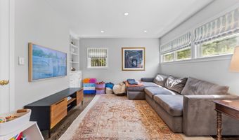 1410 Creal Cres, Ann Arbor, MI 48103