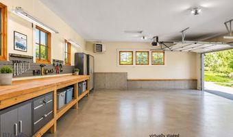 2594 Star Ridge Rd, Bozeman, MT 59715