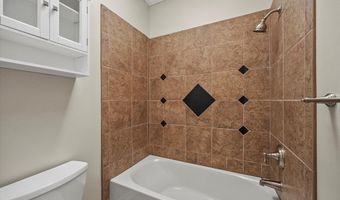 501 Mariah Bay Dr, Heath, TX 75032