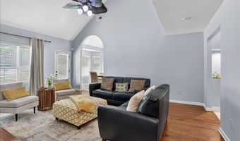 5898 PETERSON RIDGE Ln, Bartlett, TN 38135