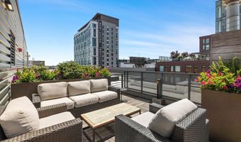 32 Traveler St #701, Boston, MA 02118