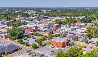 418 Broughton St, Bainbridge, GA 39817