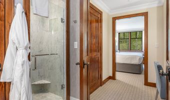 100 Bachelor Ridge Rd 3607, Avon, CO 81620