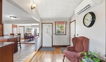 123 Royal Ave, Cranston, RI 02920