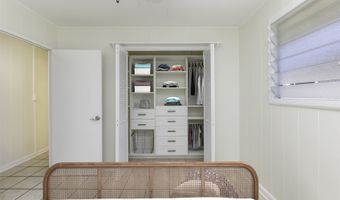 445 N Kainalu Dr B, Kailua, HI 96734