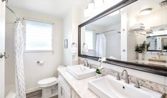 368 S Kalaheo Ave, Kailua, HI 96734