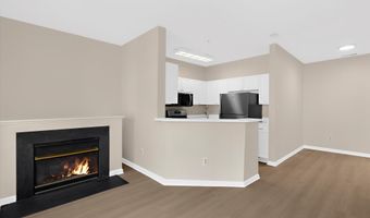 2004 PEGGY STEWART Way 204, Annapolis, MD 21401