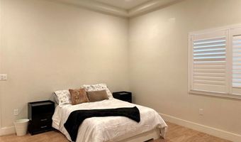 646 S Courson Dr, Anaheim, CA 92804