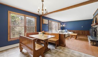 66 Lyford Rd, Brookfield, NH 03872