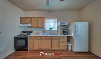 27 Longhorn Dr, Cody, WY 82414