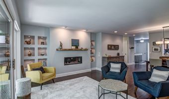 1312 Knollwood Trl, Altoona, WI 54720