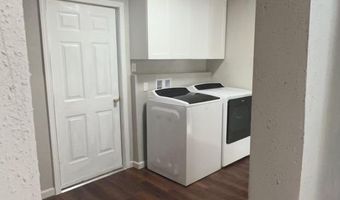 108 N Main St, Batesville, IN 47006
