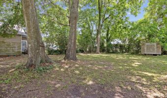 709 E Lafayette St, Abbeville, LA 70510