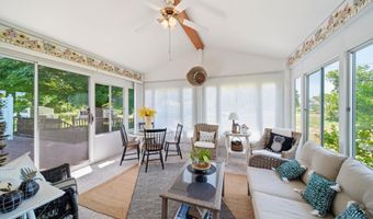 2978 Lee Marie Dr, Adrian, MI 49221