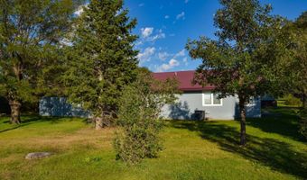 304 U St, Beaver City, NE 68926