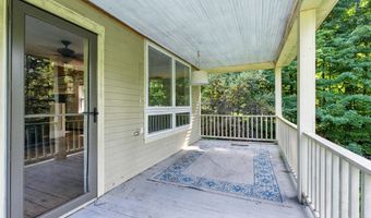 206 Lewis Hill Rd, Bethlehem, NH 03574