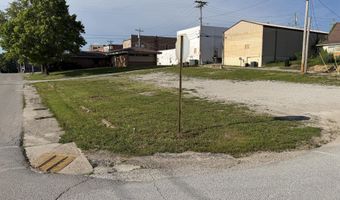 130 W Webster Ave, Ava, MO 65608