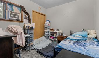 318 W BREWSTER St, Appleton, WI 54911