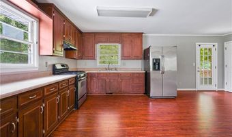 871 Cherokee Dr, Tallapoosa, GA 30176