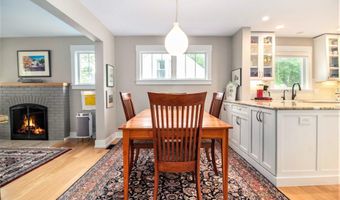 1138 S 7th St, Ann Arbor, MI 48103