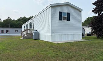 27 Daniel Dr, Belfast, ME 04915