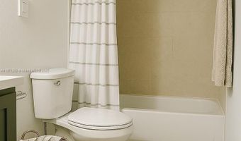 10275 Collins Ave 224, Bal Harbour, FL 33154