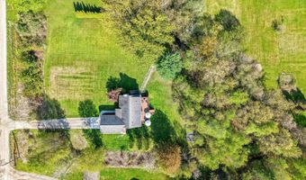 6527 Genaw Rd, Algonac, MI 48001