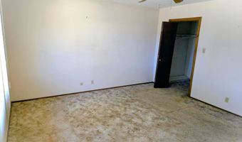 1670 Murray Loop, Bosque Farms, NM 87068