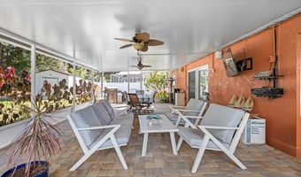 6702 CLAIR SHORE Dr, Apollo Beach, FL 33572