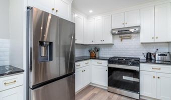 50 Indian Trl, Charlestown, RI 02813