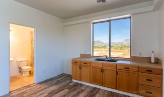 40777 N ECHO CANYON Dr, Cave Creek, AZ 85331