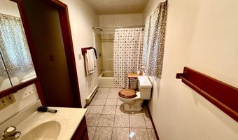 84 Tanglewood Dr, Albrightsville, PA 18210